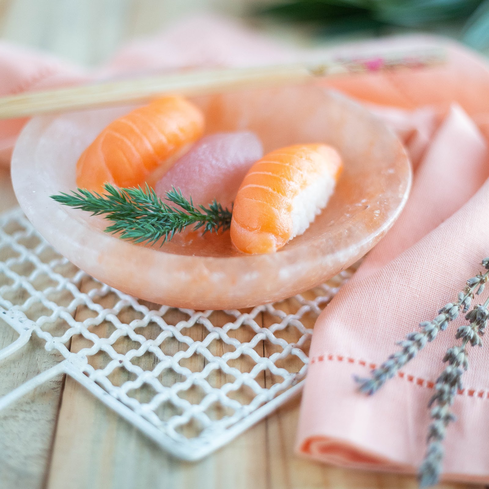 Inspiração Pétrea: Inove na Decoração da Cozinha com Itens de Pedra